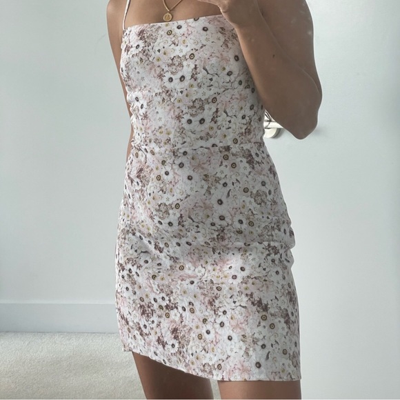 Aritzia Sunday Best Jackson Dress - Picture 1 of 4